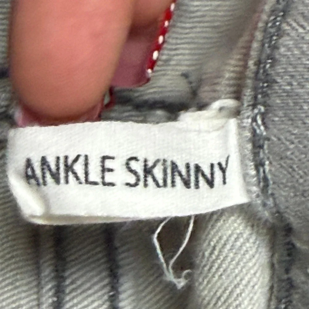 Rag & Bone Ankle‎ Skinny Jeans Burmese Gray Raw Hem W1526K120BUR Size 28